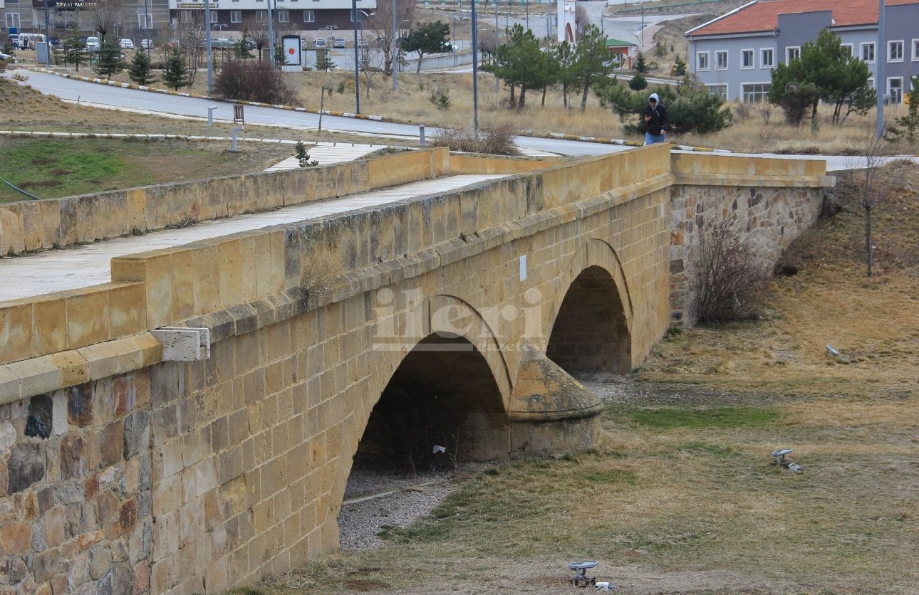 Yozgat Tarihi Kemer Köprü (4)