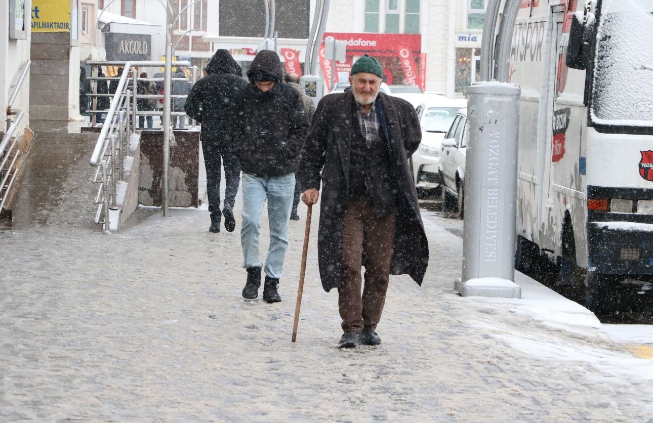Kar Yağışııı (5)