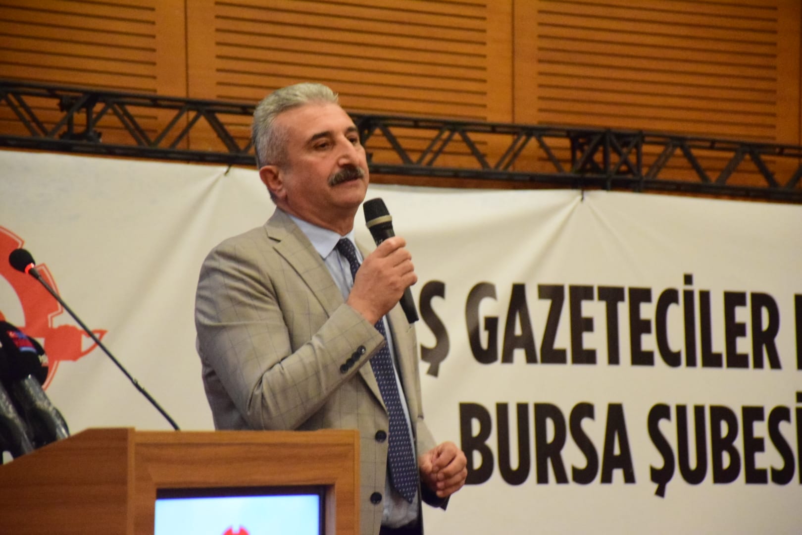 Nihat Yeşiltaş Kimdir (3)