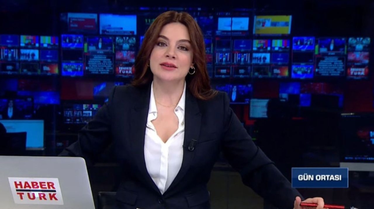 Hülya Hökenek Kimdir