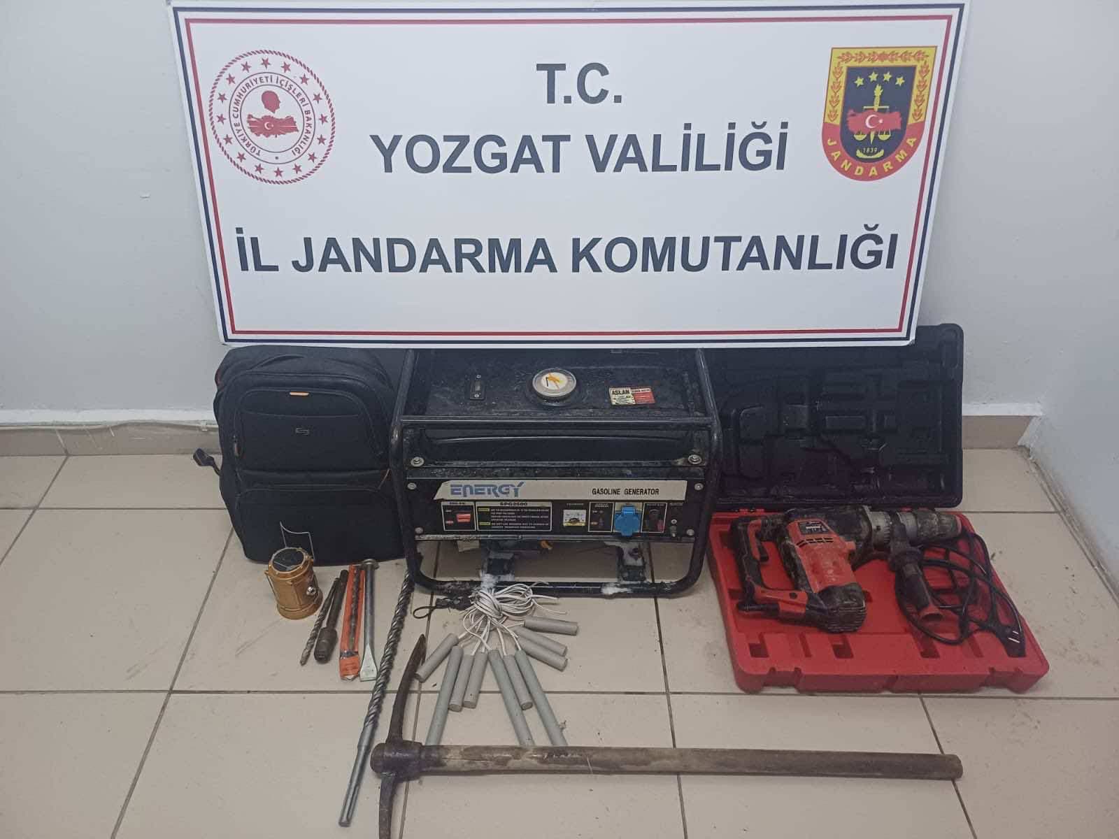 3 Şüpheli Suçüstü Yakalandı (1)