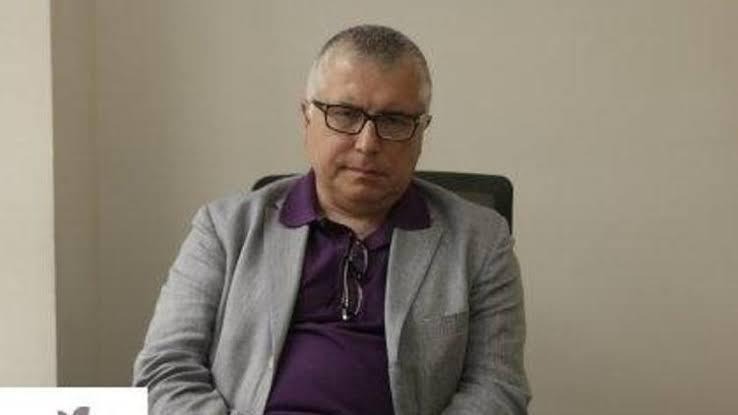 Serdar Turgut Kimdir