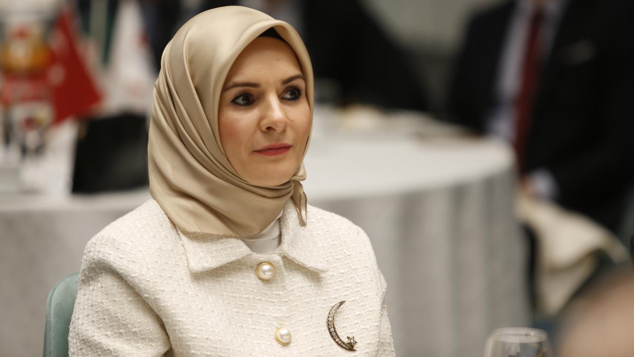 Aile Ve Sosyal Hizmetler Bakanı Mahinur Özdemir Göktaş