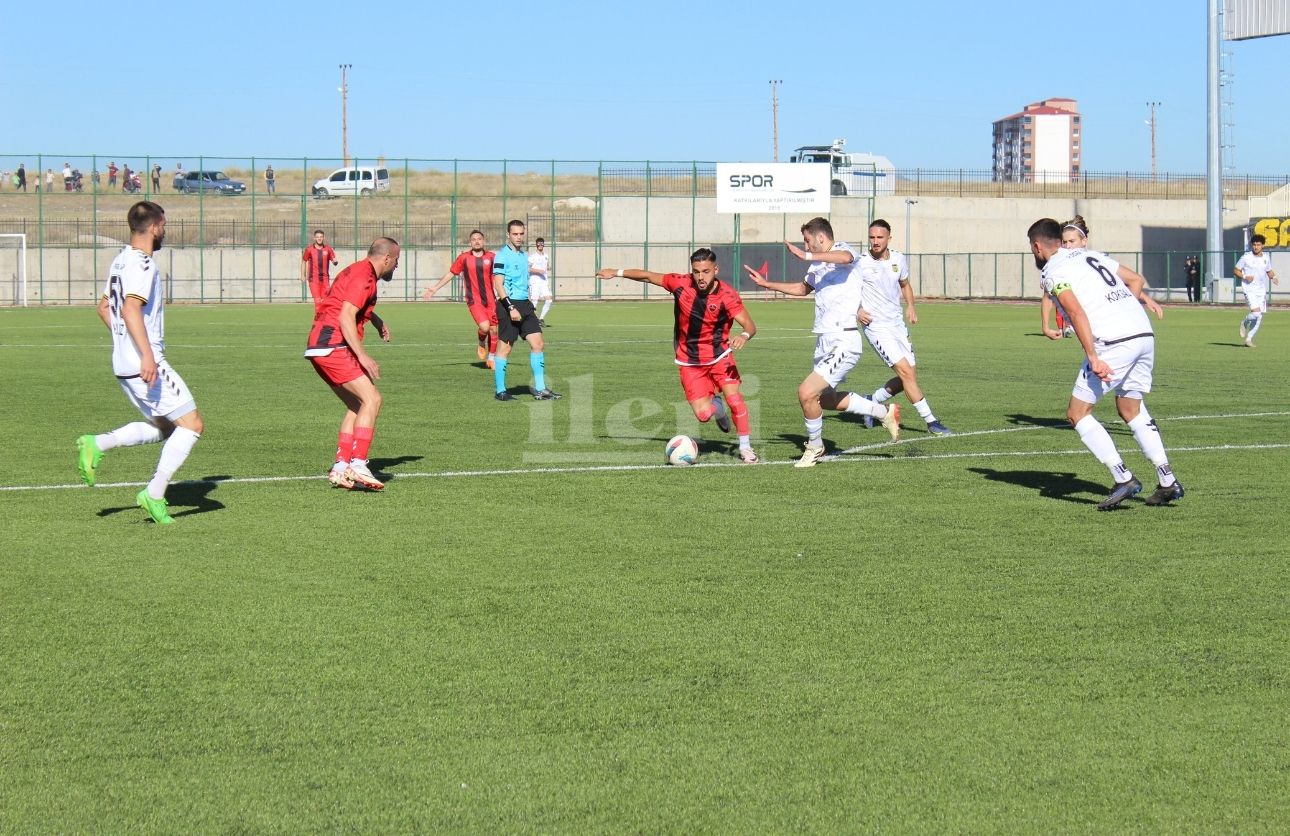 Bozokspor Bayburt Deplasmanında (4)
