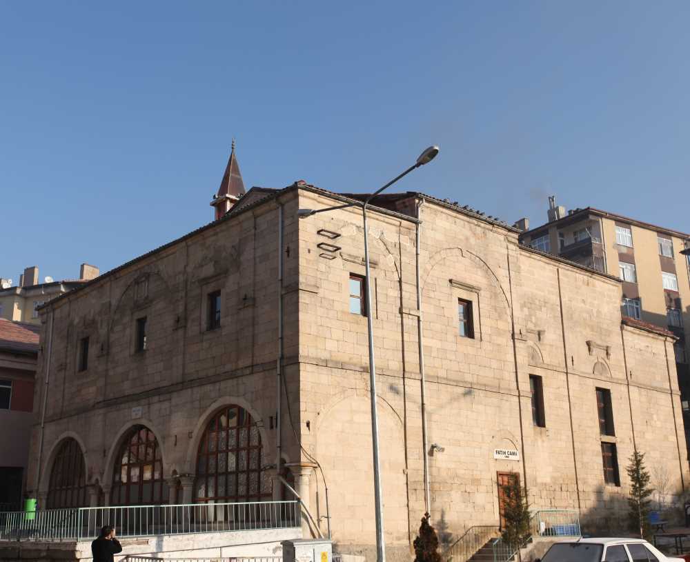 Geçmişiyle Ilgi Uyandırıyor (4)