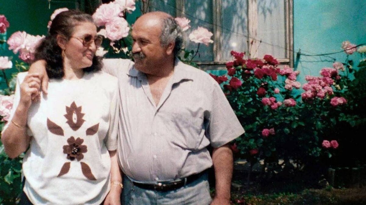 Nesimi Çimen'in Kimdir (1)