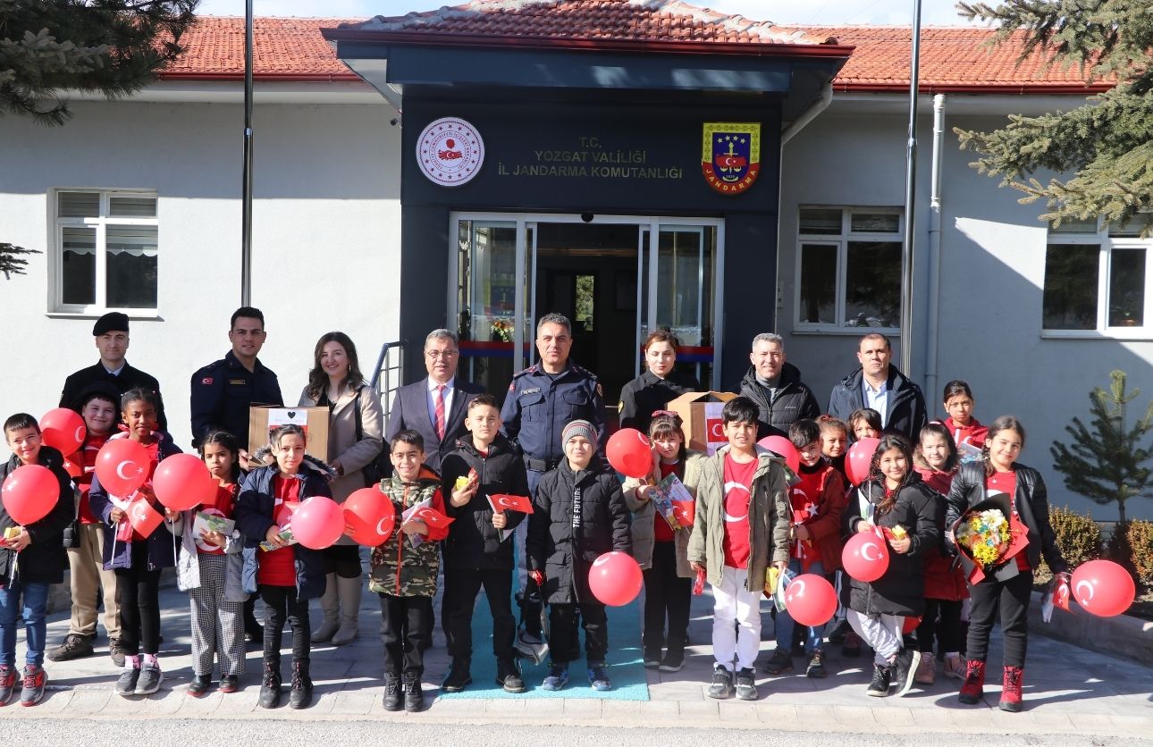 Asker Atkı Bere (6)