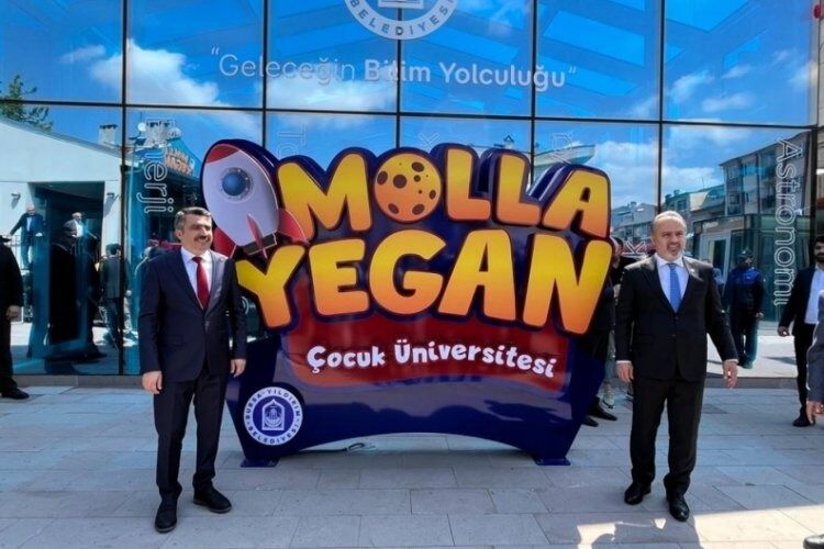 Molla Yegani Kimdir
