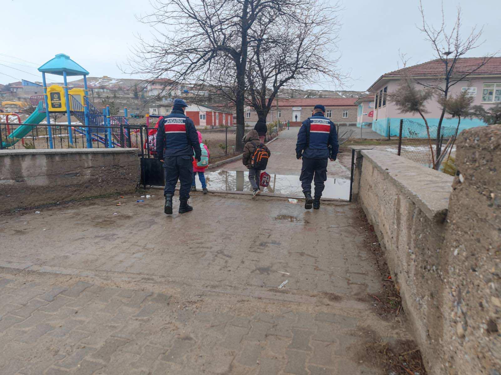 Okul Çevresi Denetlendi2