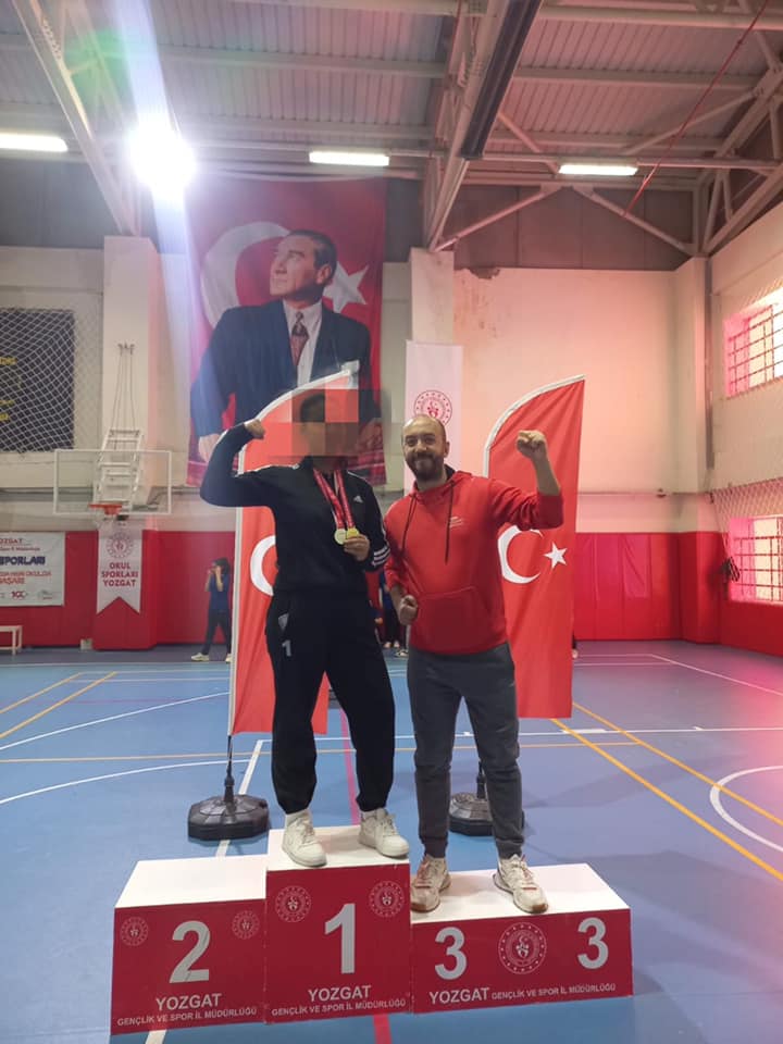 Bilek Güreşi Turnuvasında Büyük Başarı