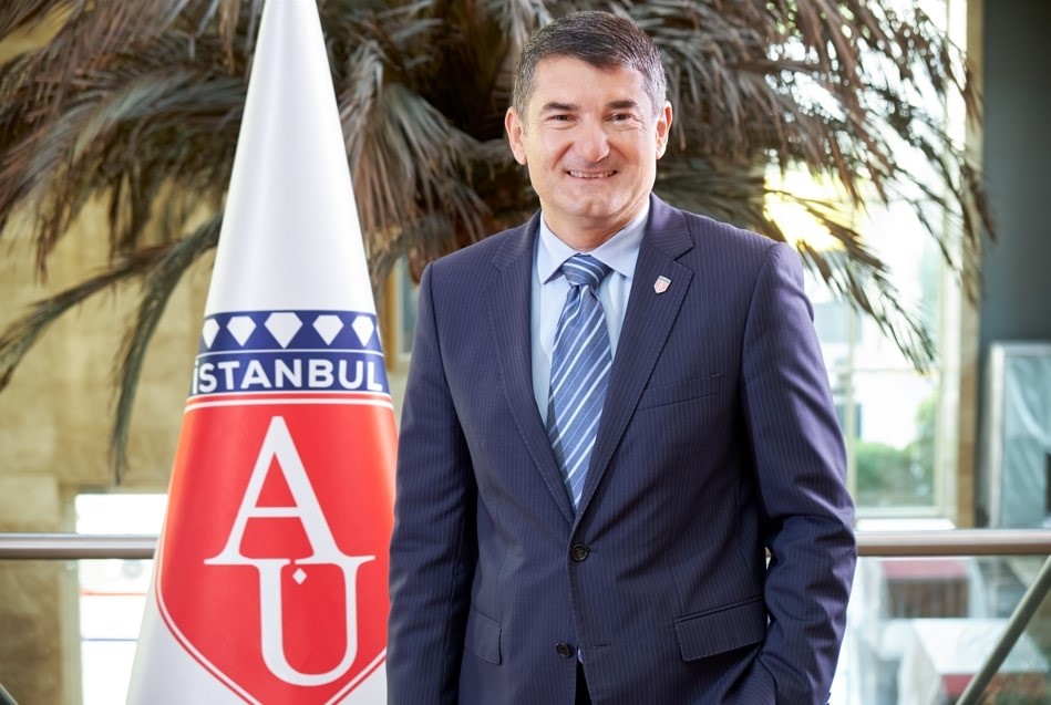 Çağrı Erhan Kimdir1