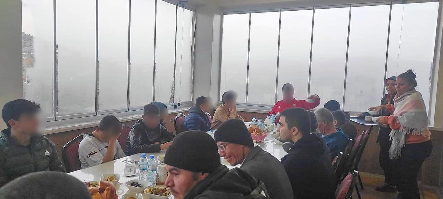 Çocuklarla Iftar Yaptı2