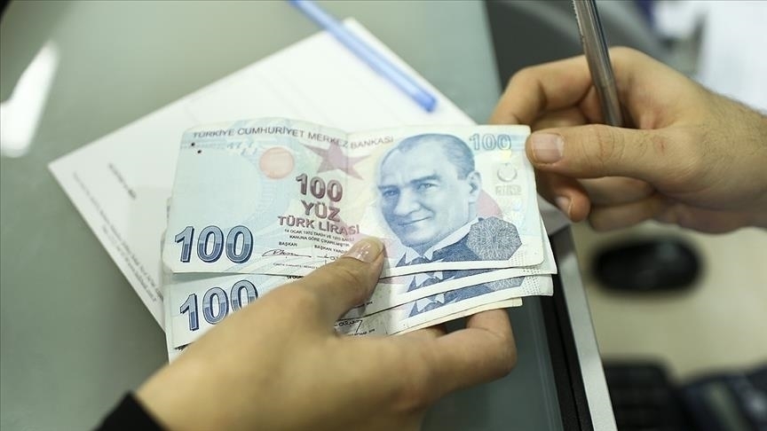 Bayram Ikramiyesini Eleştirdi2