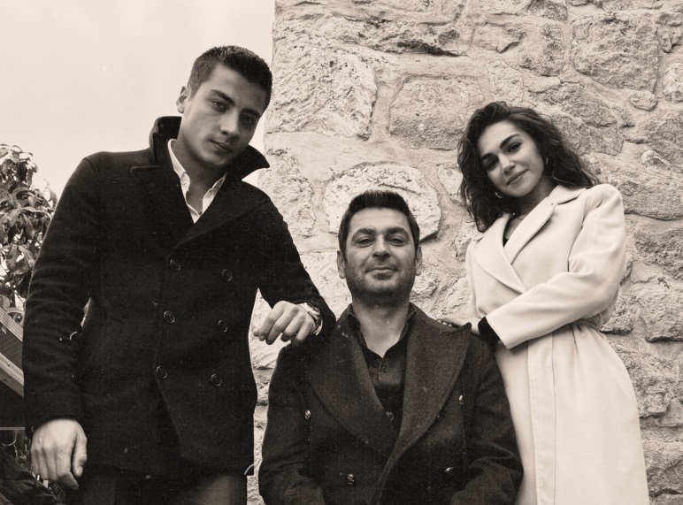 Uzak Şehir Nare Kimdir