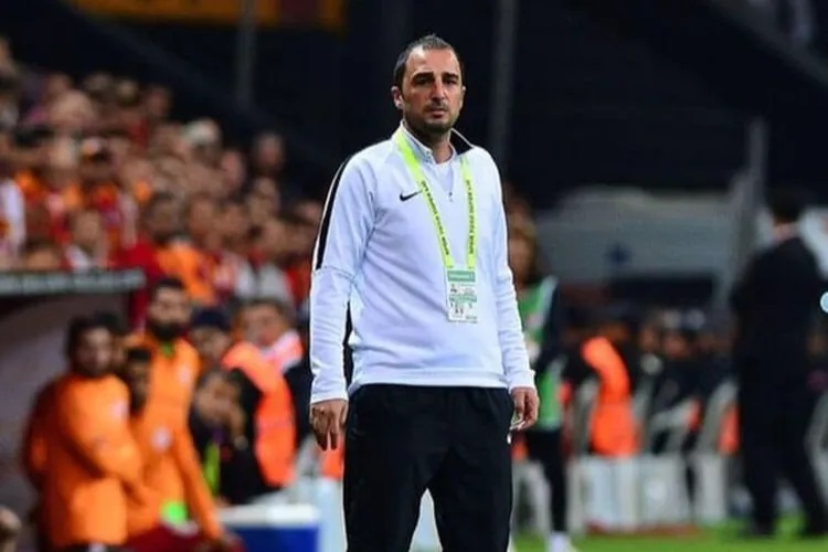 Adem Çağlayan Kimdir1