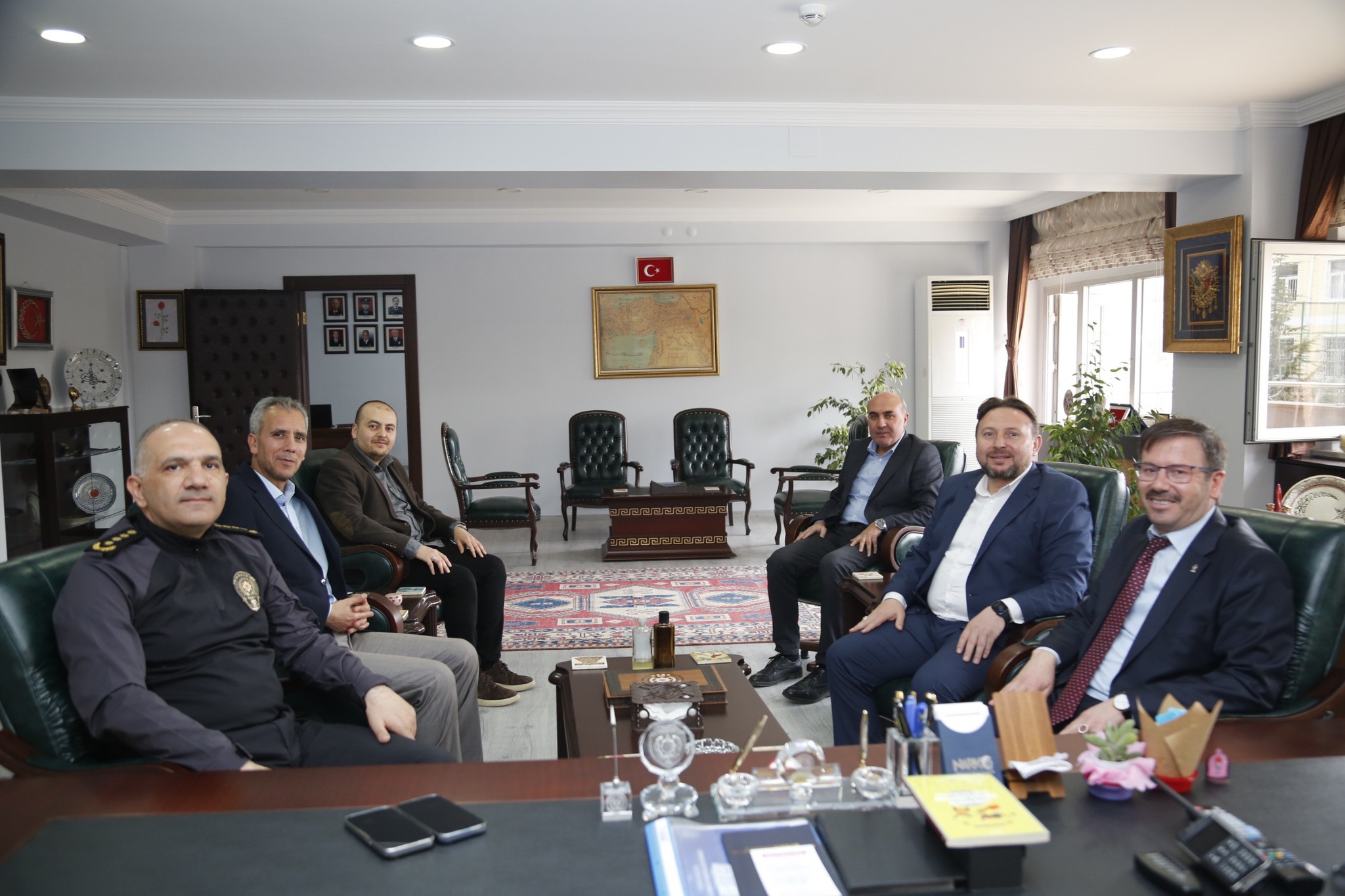 Ak Partiden Iade I Ziyaret4