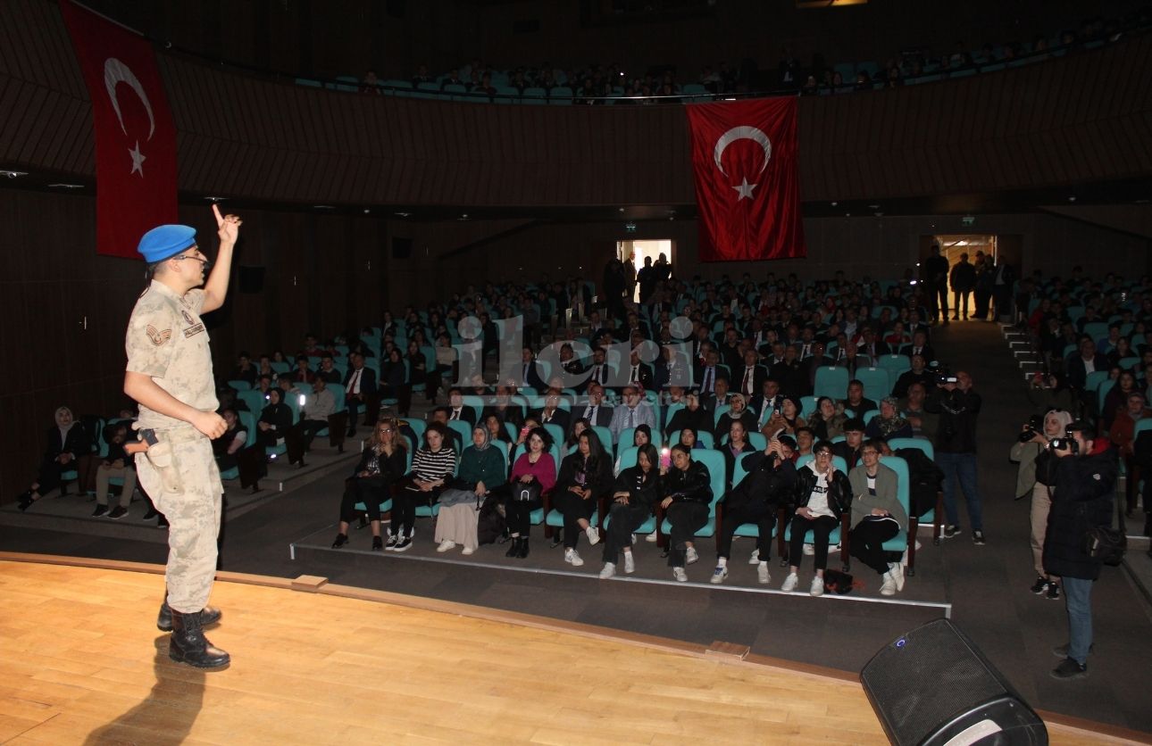 Şehitler Yad Edildi (3)