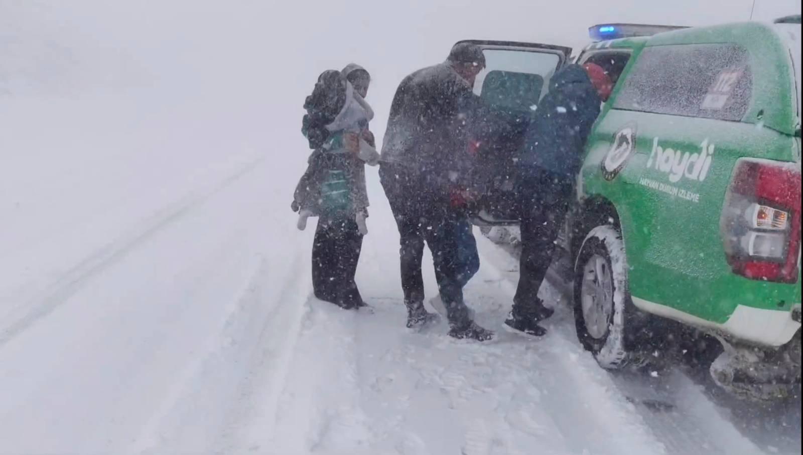 Kar Hayatı Olumsuz Etkiledi (4)