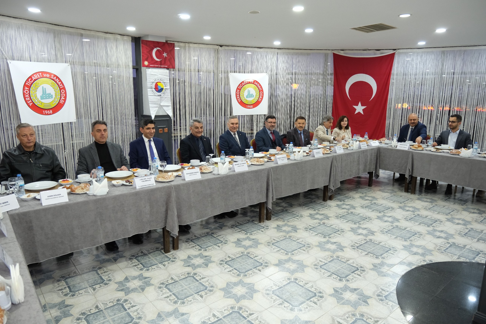 İftar Programına Katıldı
