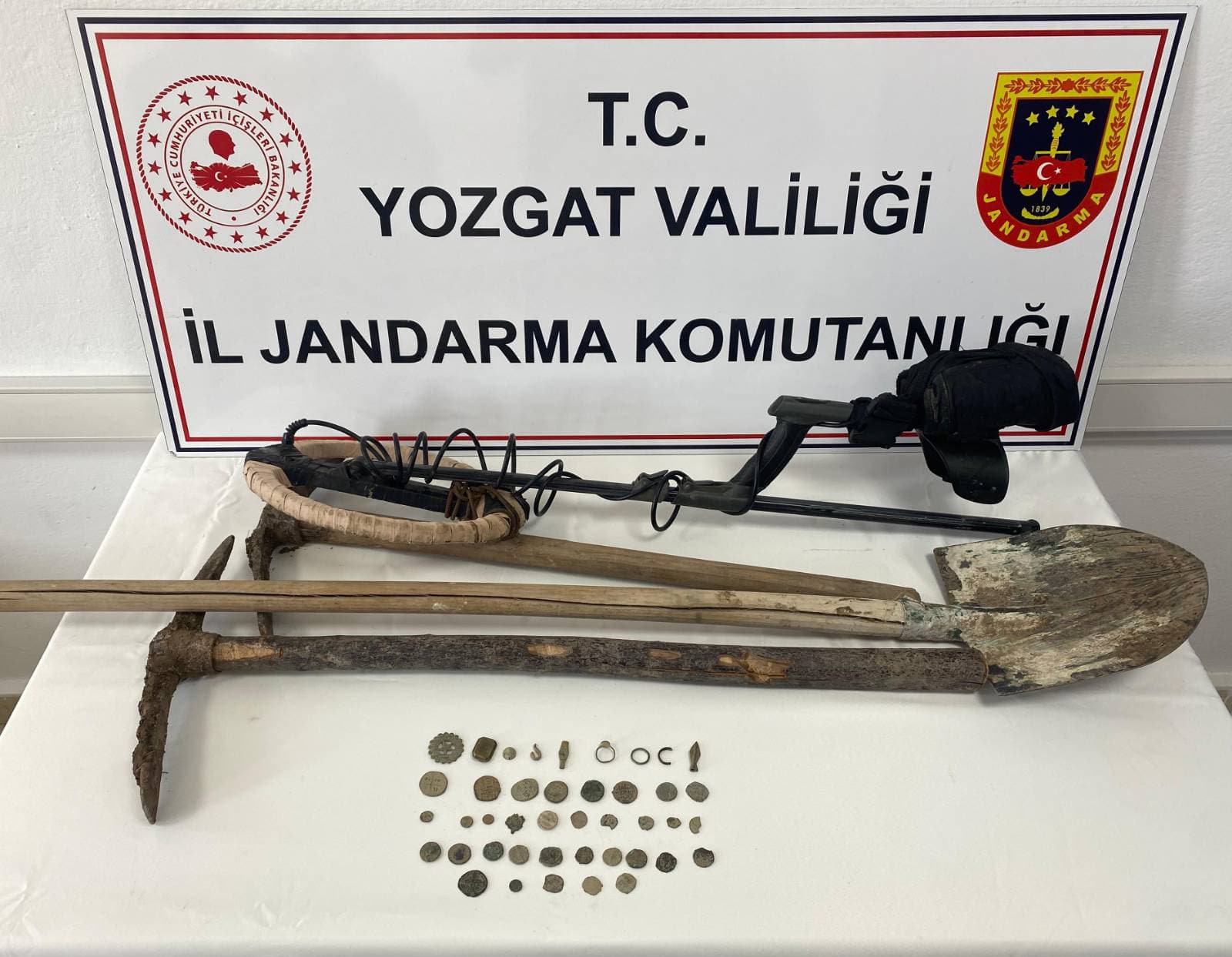 2 Kişi Suçüstü Yakalandı