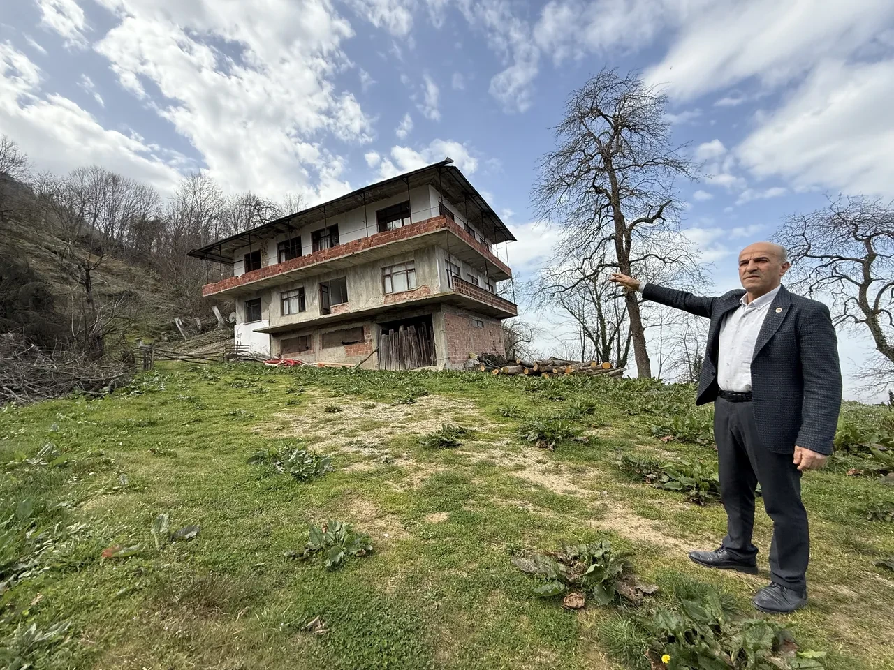 Her Şey Yamuluyor3