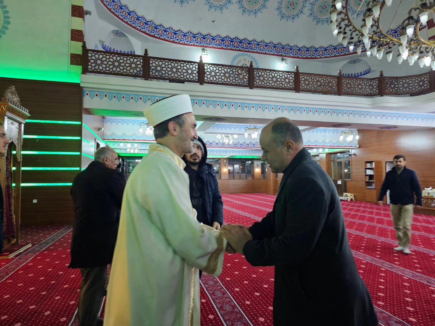 İnsanlık Değerlerinden Asla Taviz Vermeyin5