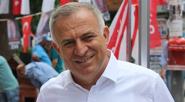 Gökan Zeybek Kimdir 3