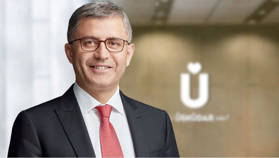 Hilmi Türkmen Kimdir