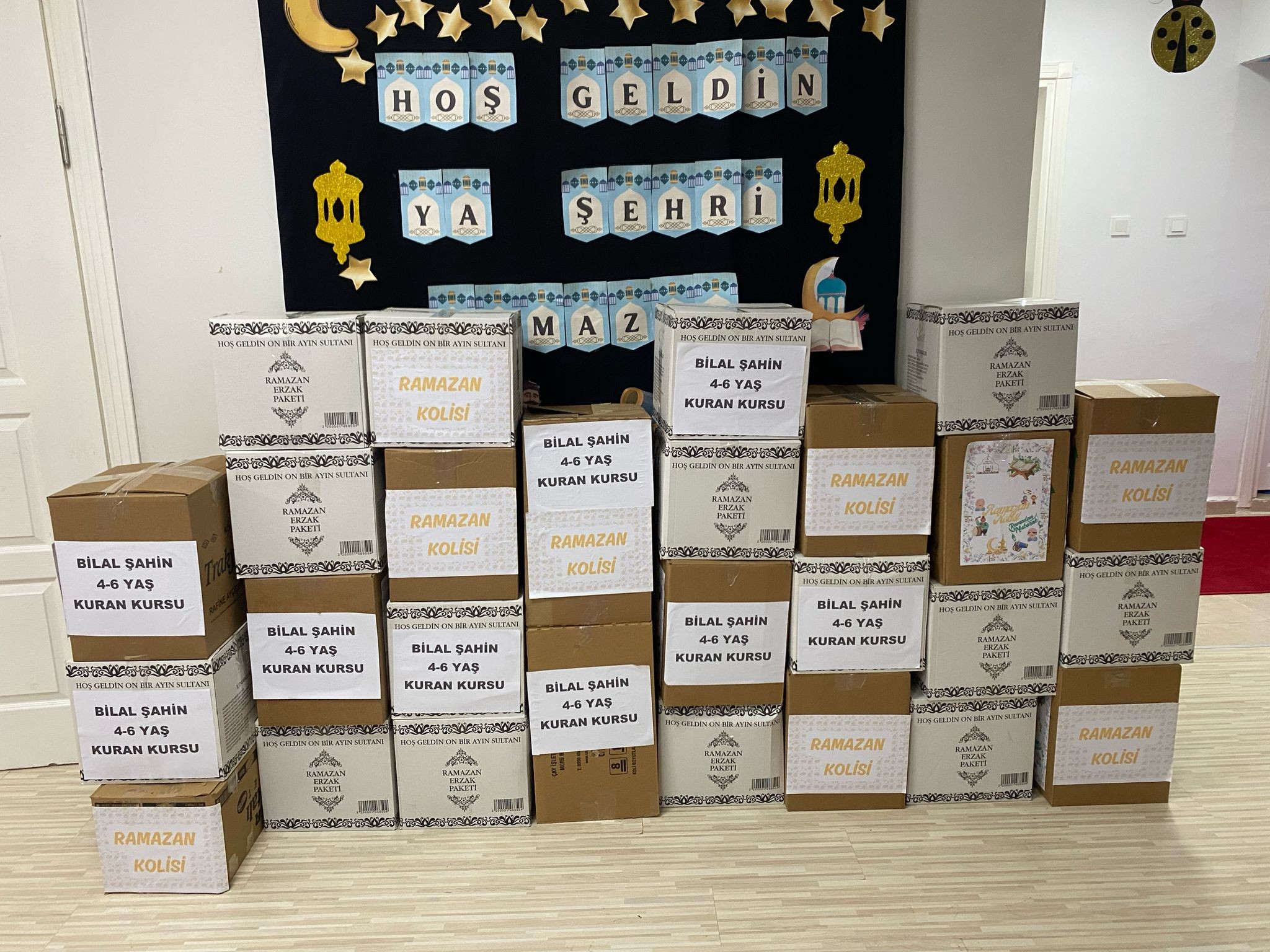 Minik Yüreklerden Büyük Destek