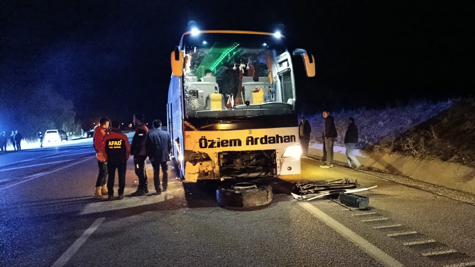 Feci Kaza 10 Yaralı! (6)