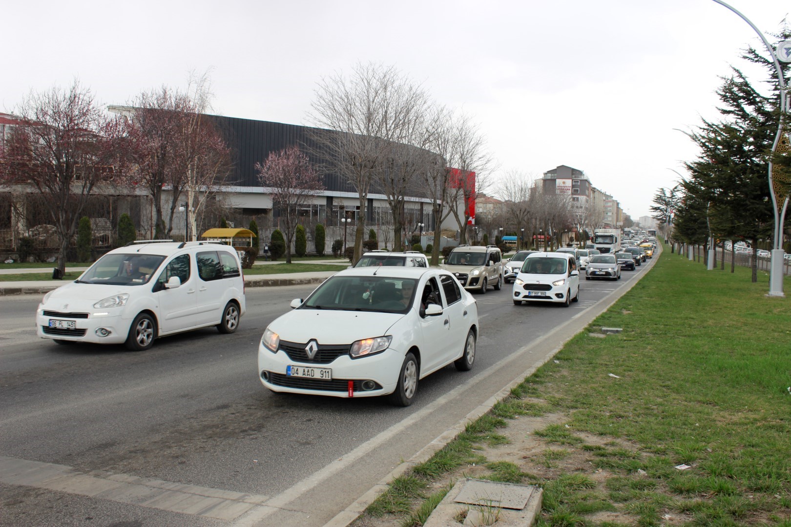 Trafik Kitlendi (2)