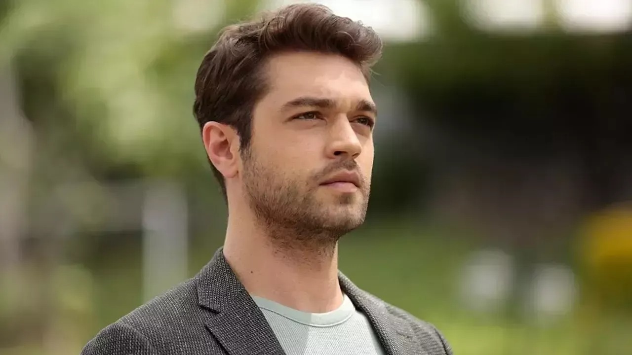 Furkan Andıç Kimdir