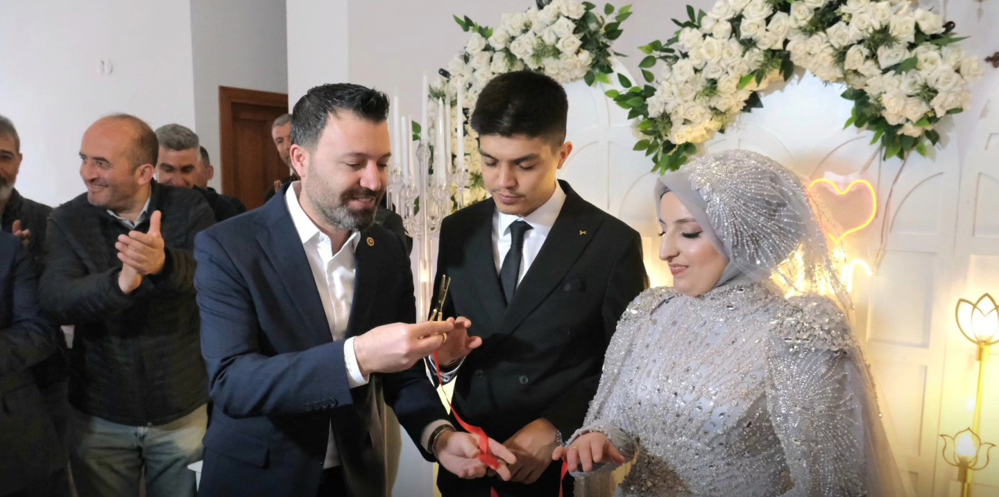 Şahan Mutluluklarını Paylaştı (2)