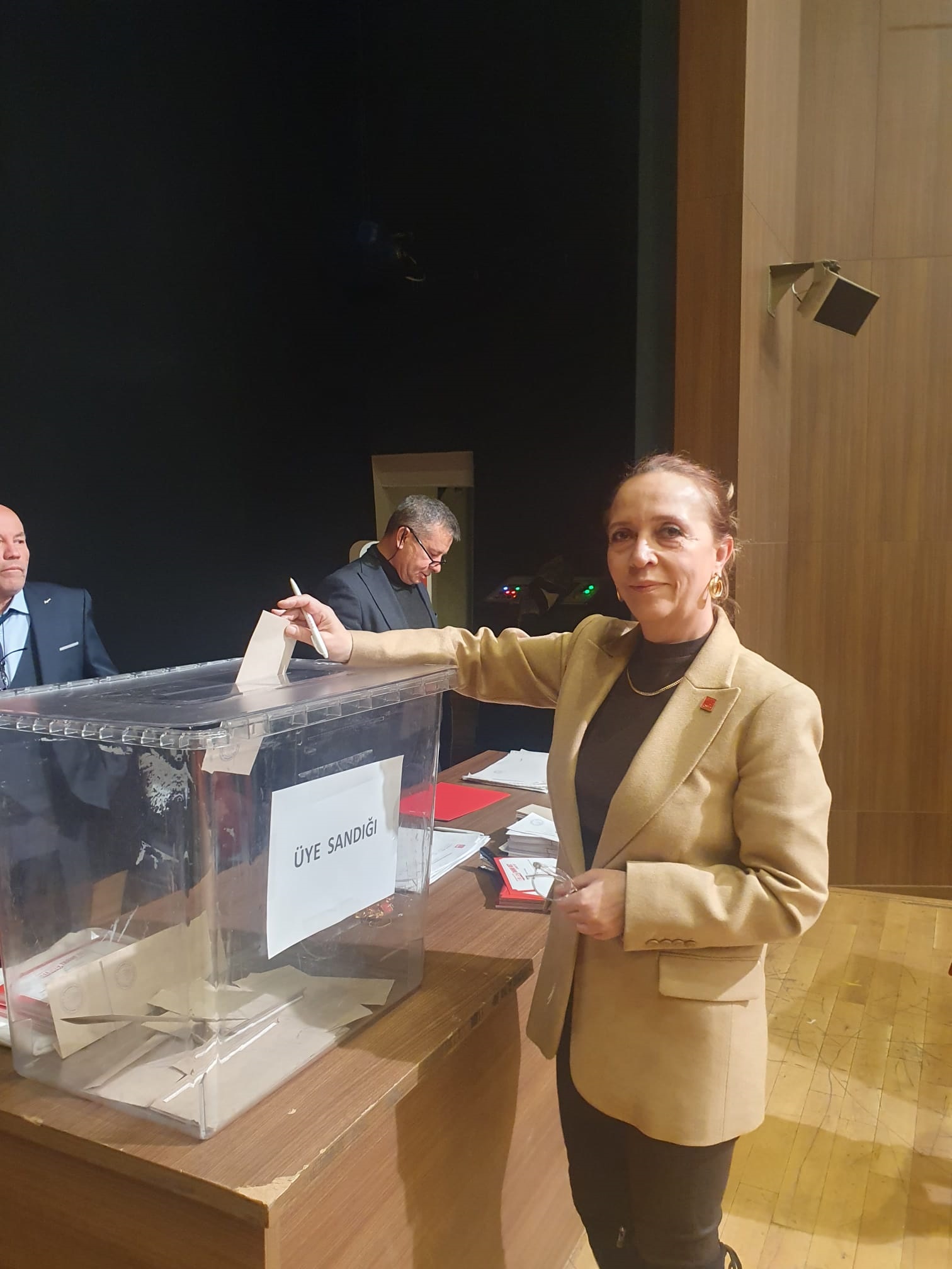 Yüzde 25 Zam, Umudu Söndürmeye Çalışıyor’