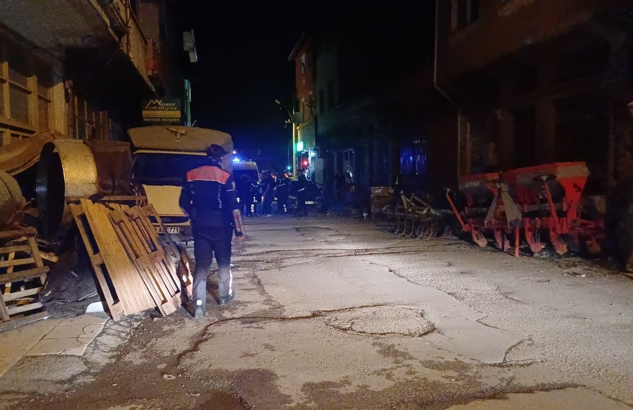 Çorum Kendini Yakmak Istedi (2)