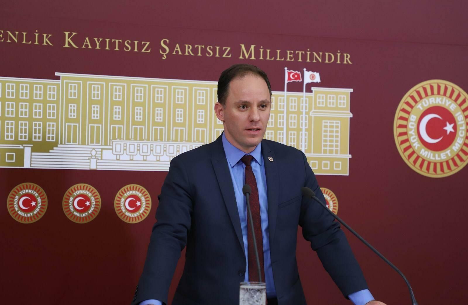 Deniz Yavuzyılmaz kimdir? Kaç yaşında, nereli? Eşi, babası kimdir?