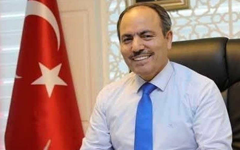 Mahmud Güngör Kimdir1