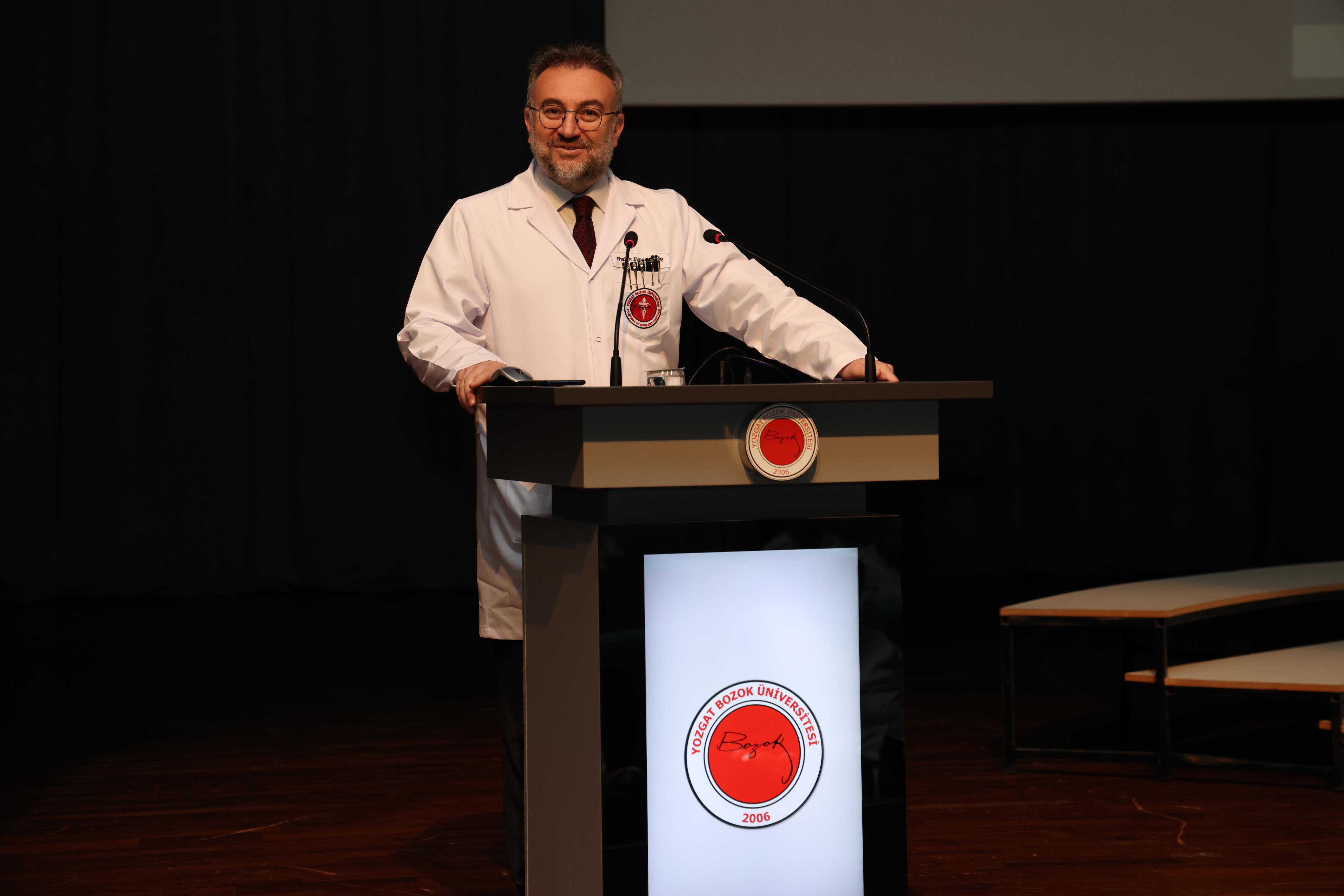 Fakültede Önlük Giyme Töreni (4)