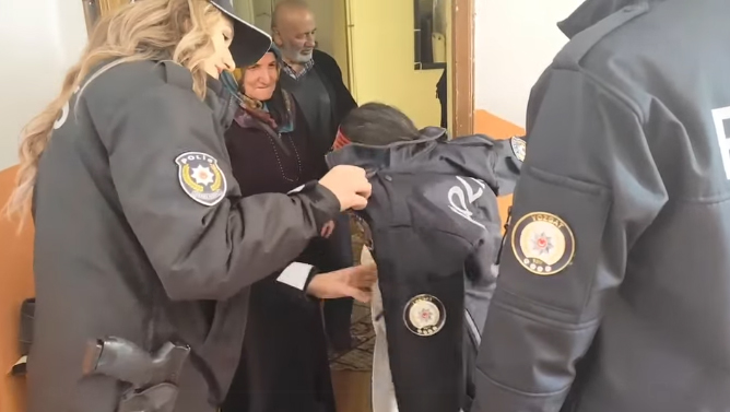 Bir Günlüğüne Polis Oldu1