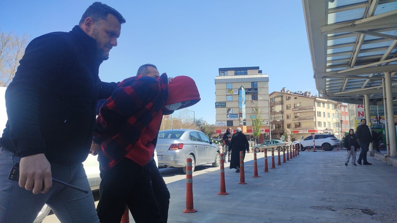 Doktor Sapık (2)