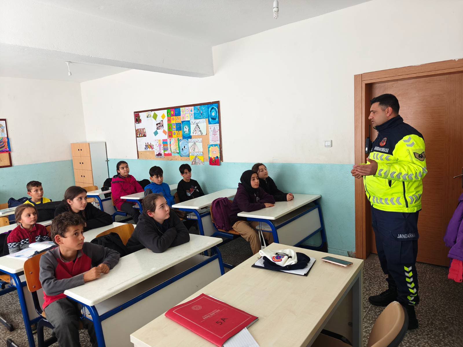 Jandarmadan Öğrencilere Eğitim1