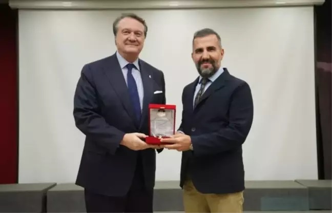 Mehmet Cemil Acar Kimdir