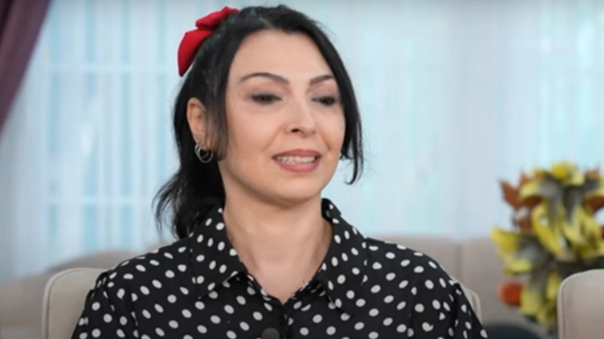 Yemekteyiz Ayşe Özcan Kimdir1