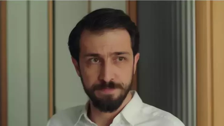 Emrah Altıntoprak Kimdir1