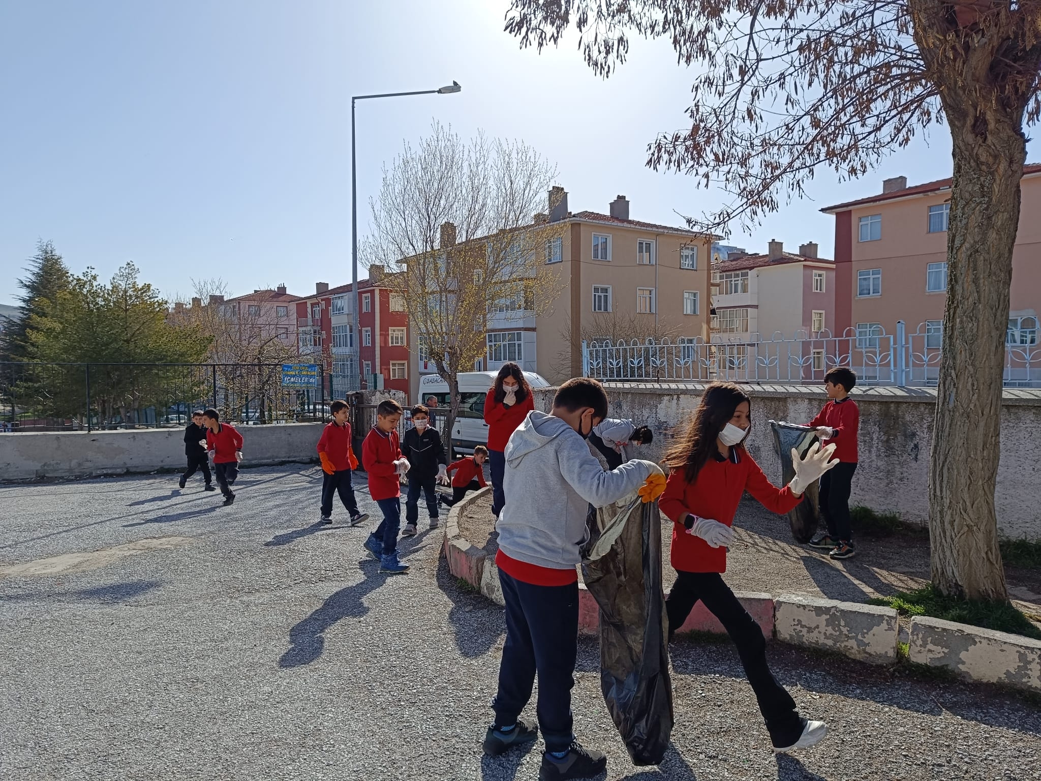 Çevre Temizliği Etkinliği Düzenledi4