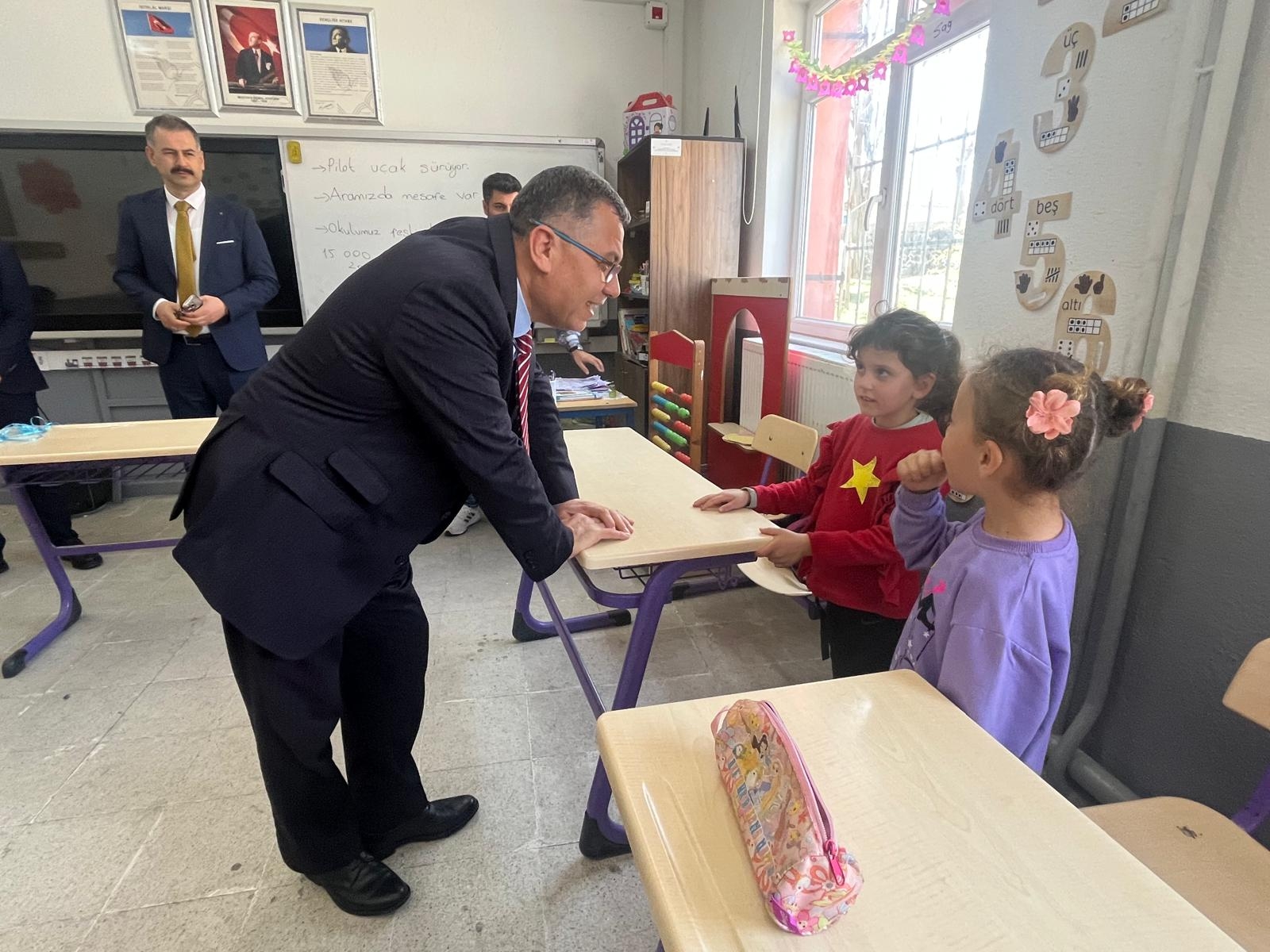 Öğrencilerle Buluştu1