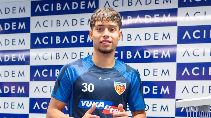 Talha Sarıarslan Kimdir