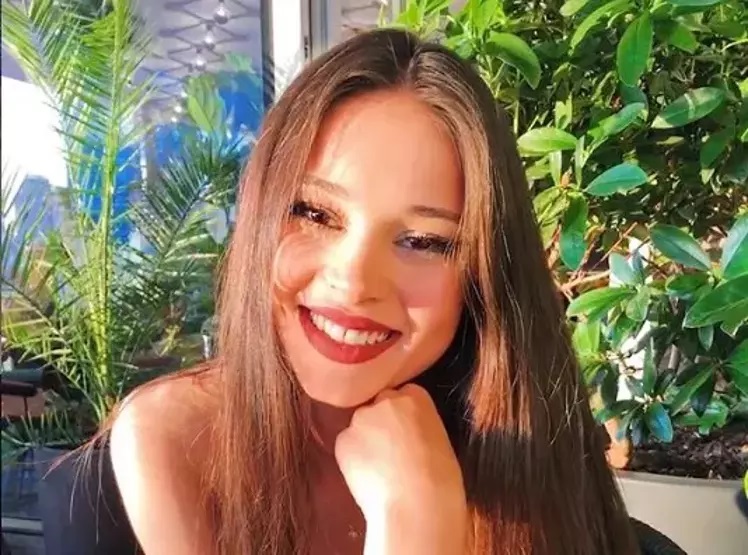 Lale Zuzanna Onuk Kimdir