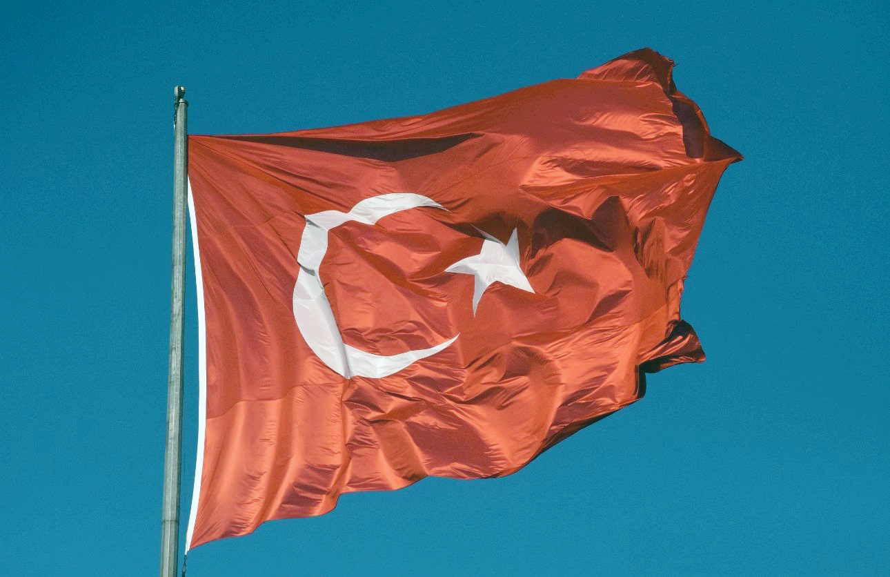Yer Gök Bayrak Olsun!’ (6)