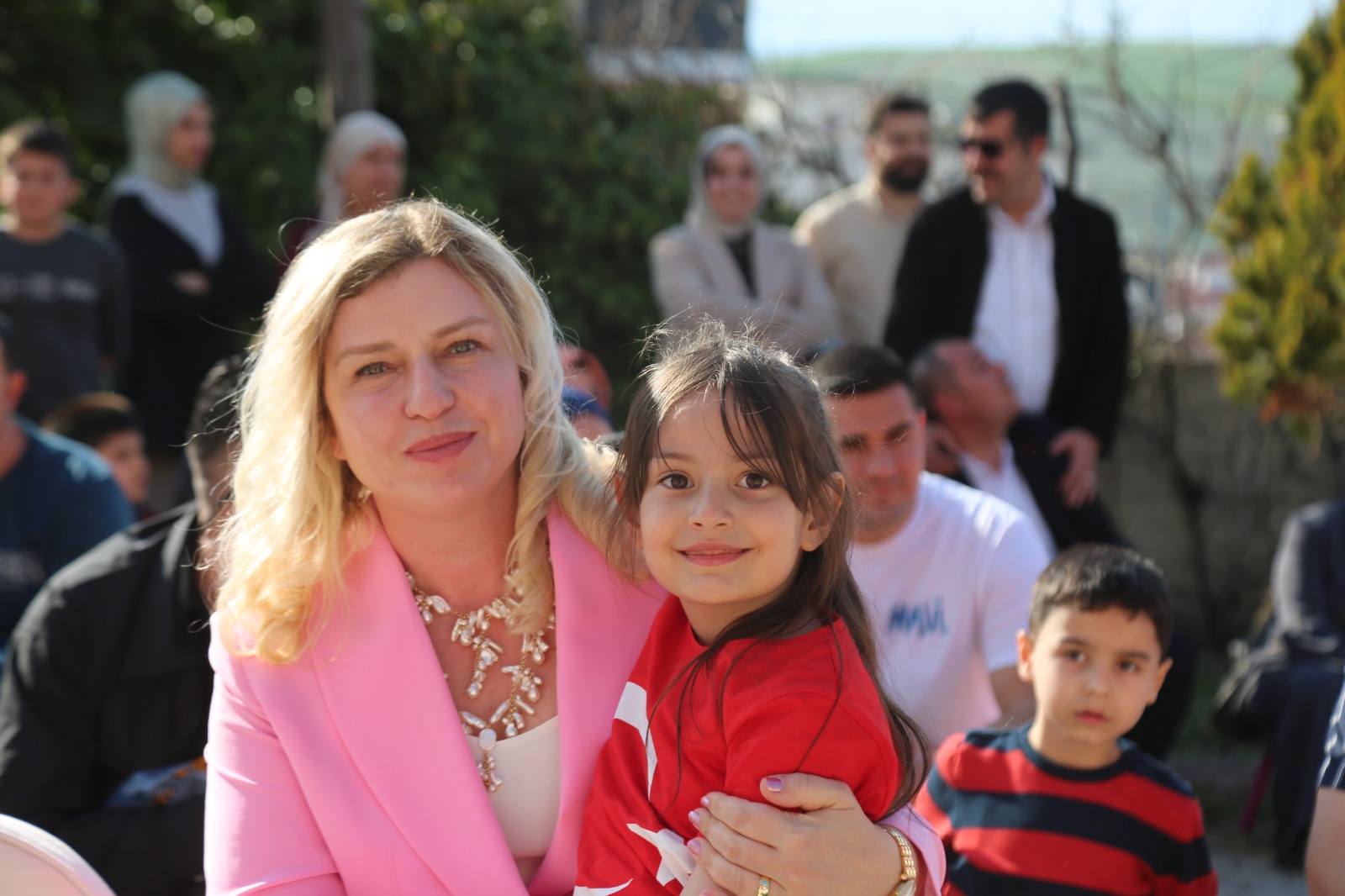 Öğrencilerin Heyecanına Ortak Oldu